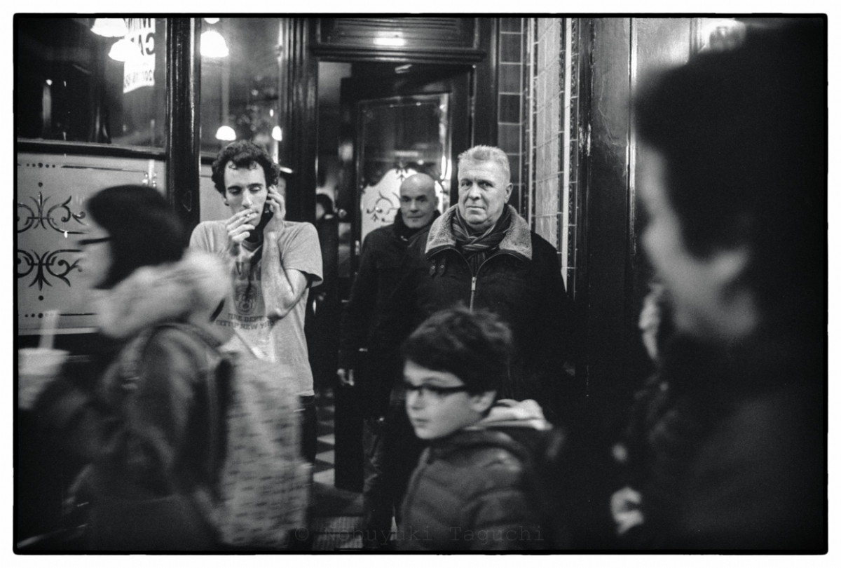 Street Photography London 2012 - The White Horse Pub