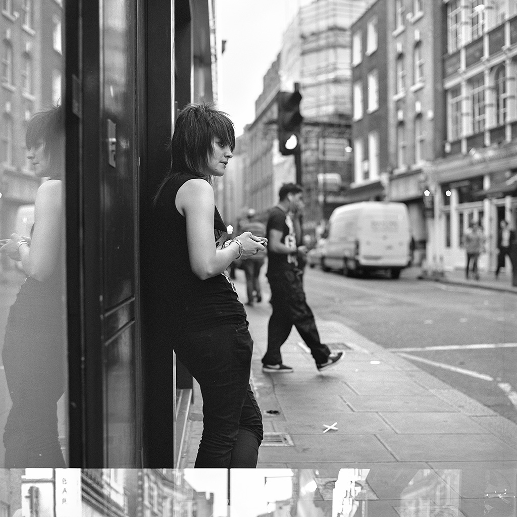 Street Photography London 120 Film  - Photo 949