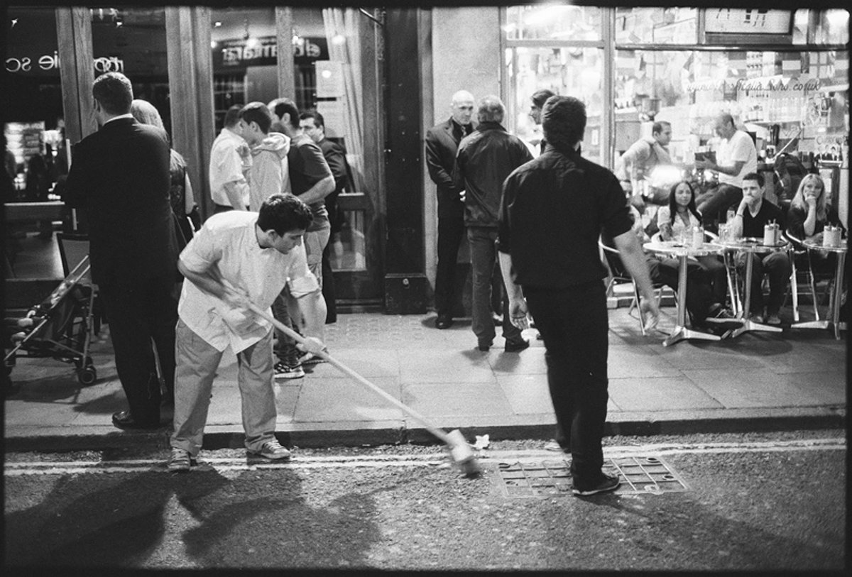 Street Photography London 35mm Photo-512