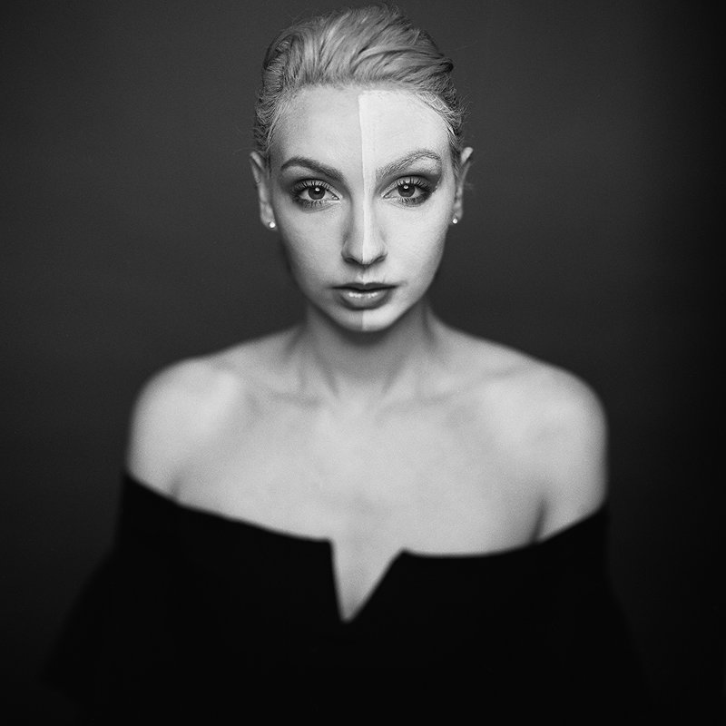 Portrait of Vida-Rolleiflex SL66