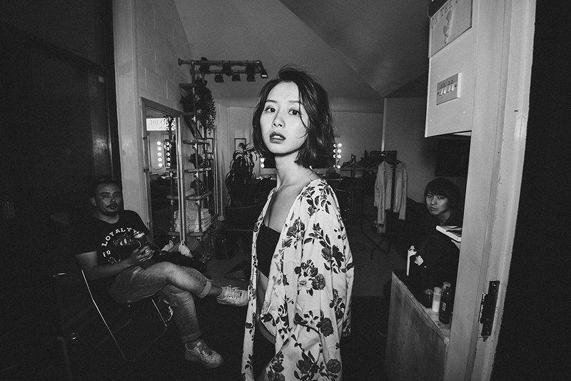 Photo Gallery | Rina on London Street